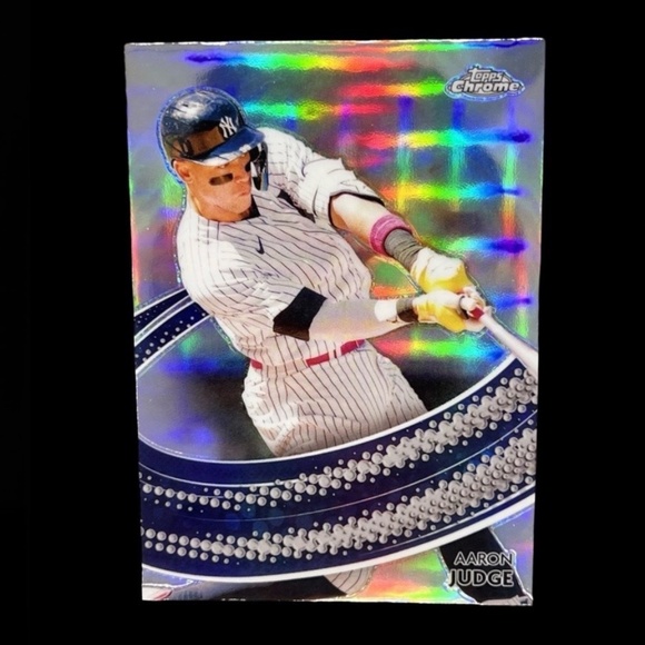 AARON JUDGE TOPPS CHROME REFRACTOR BASEBALL CARD - NEW YORK YANKEES - Picture 7 of 7